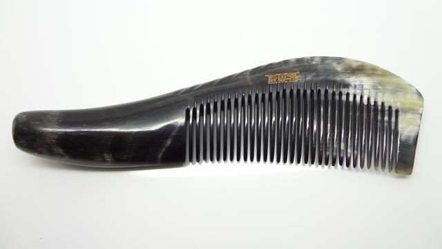 医生坦言: 一把不起眼的梳子, 用得好可梳走多种疾病, 你还不知道?