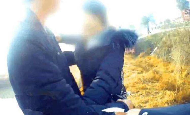 男子无证驾驶抛弃妻子躲进下水道, 然后就悲剧了