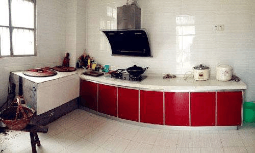 农村“土灶台”遭淘汰, 这种新式的, 干净卫生依旧吃到“柴火饭”!