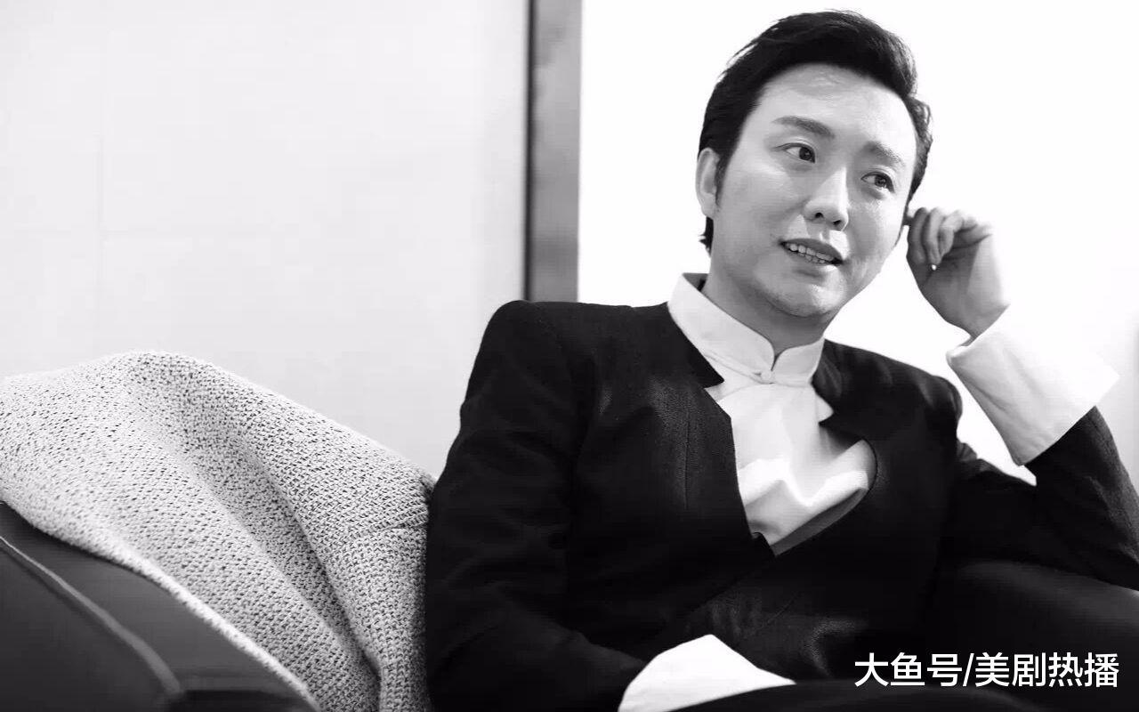 他19岁沦为乞丐 , 20岁为了生计男扮女装, 如今现身戛纳成中国骄傲!