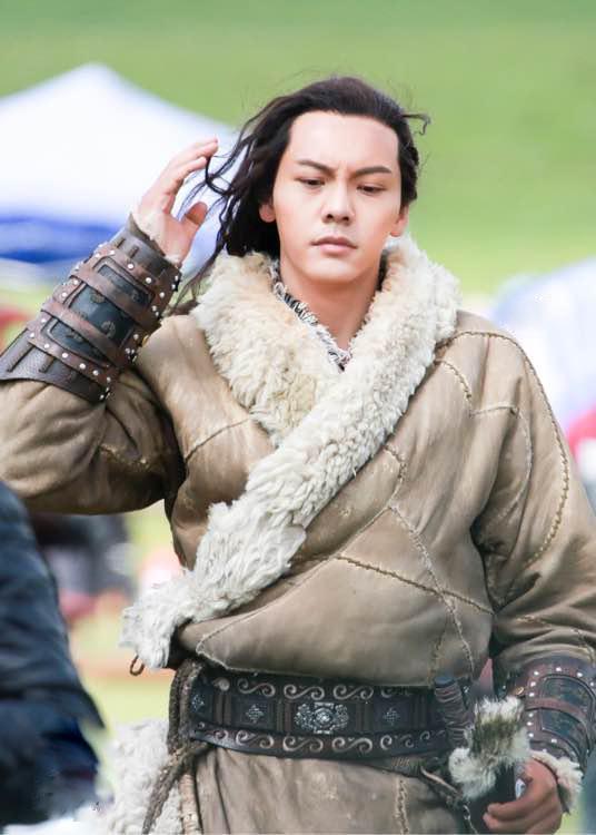 陈伟霆为这部戏增肥36斤, 只为配得上星爷的女人!