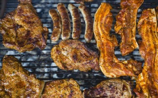 30岁小伙胃疼排黑便, 查出胃癌晚期, 医生: 都是一个习惯害的!