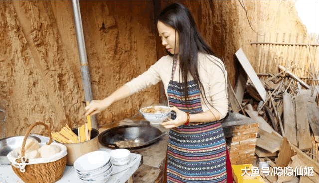 今天起, 三星不会忘记华为! 城市套路深, 还是回农村, 看80后美女舍弃城里豪宅 回农村种地住窑洞