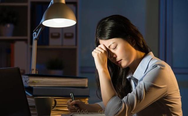 17岁高中生深夜呕吐, 四小时后离开人世! 医生说与他一个嗜好有关