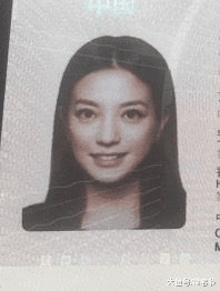 女明星证件照大盘点, 有的居然连路人都不如? 果然包装最重要!