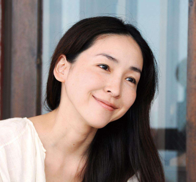 ?四五十岁的女人, 常吃2物做2事, “更年期”也能安稳度过!