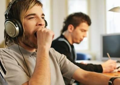 比吸烟酗酒更可怕的大恶习! 几乎人人都犯, 看到第一条慌了