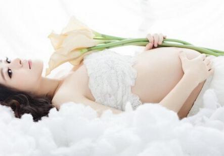 为什么有的孕妈生娃疼的撕心裂肺, 有的人却如同上厕所一样简单
