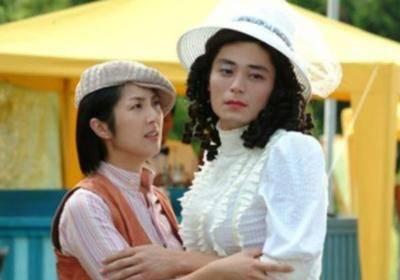 曾红极一时, 嫁小5岁富二代被宠了9年, 如今6岁儿子长得好帅气