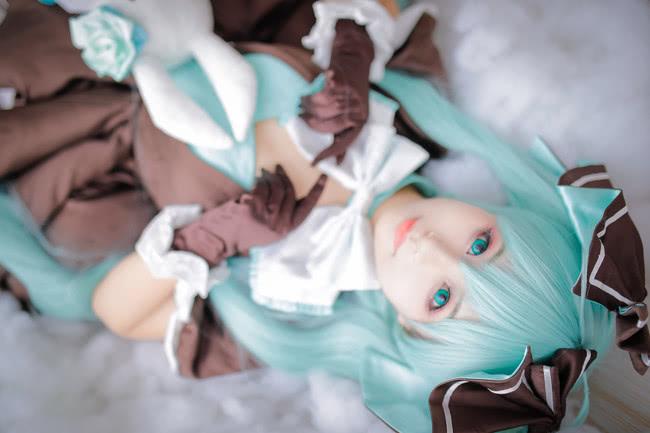 美少女COS初音未来, 网友: 这是从漫画里走出来的女生吗?