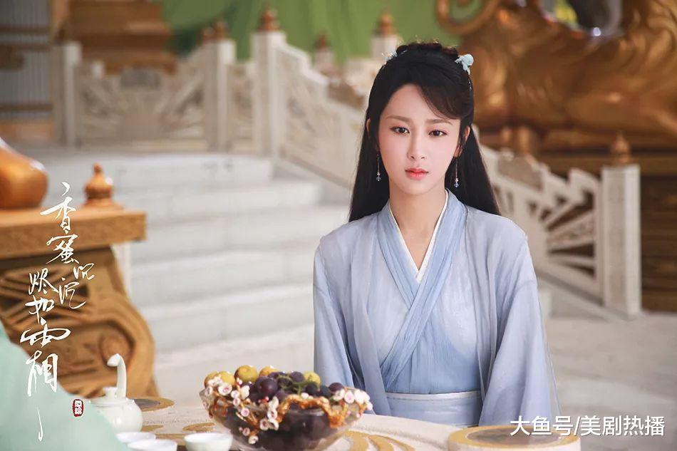 华鼎奖提名出炉, 唐嫣杨紫吴谨言均上榜, 网友: 没有迪丽热巴?
