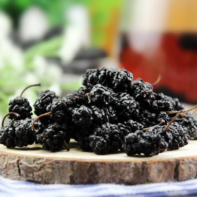 高血压老吃药也不是办法, 多吃这几种碱性食物, 轻松降压不用愁