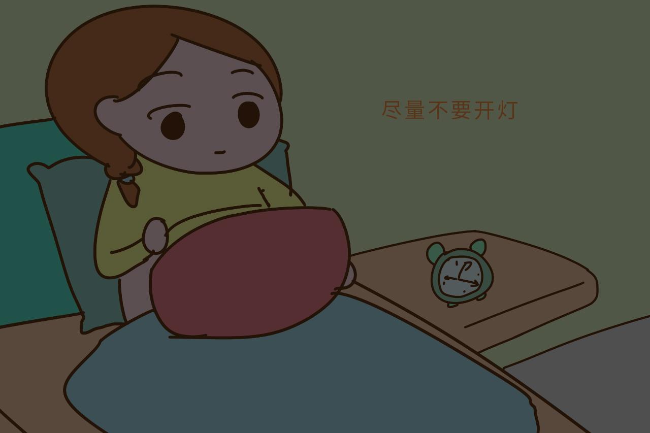 为何新生儿总是夜间不睡觉? 看懂新生儿作息表, 妈妈不忙乱