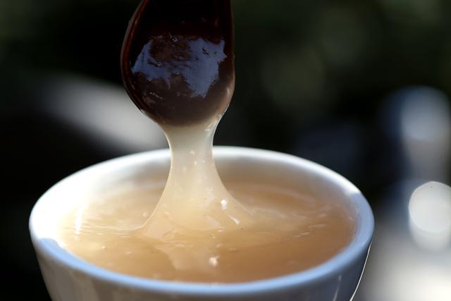 酒精的“解药王”, 酒前悄悄吃一勺, 酒桌上千杯不醉! 越喝越清醒