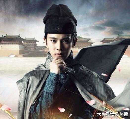 他从18线小透明到一夜爆红, 巅峰时公布已婚生子, 网友: 够爷们儿