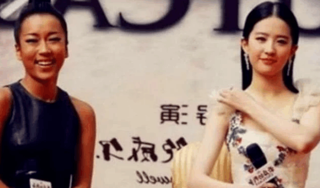 娱乐圈最尴尬的明星合影, 没有对比就没有伤害!