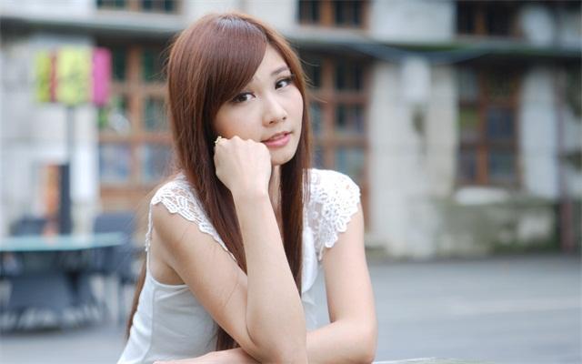 女人若经常对你说这4个字, 男人爱的再深也别去挽留!