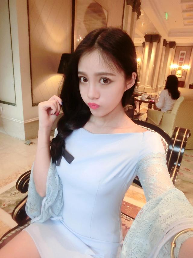 女人身上有这几个表现, 就是在偷偷寻欢!
