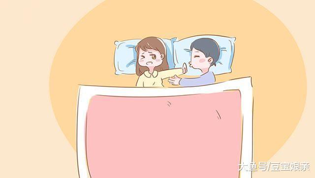 产后首次来月经别吃这些东西, 容易引起痛经