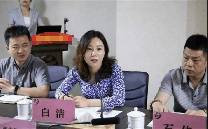 不知道还有多少人认识她，记忆中