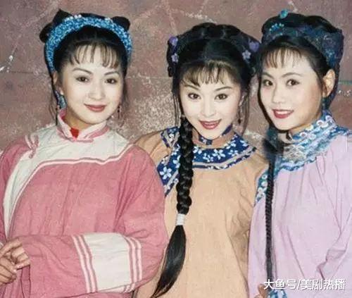 回忆杀! 《还珠》柳红小燕子时隔20年再同框, 网友: 娱乐圈也有真感情!