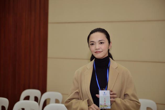 胡歌穿那么帅干嘛! 迷得考生只会表演昏倒, 这回就算落榜都赚翻了