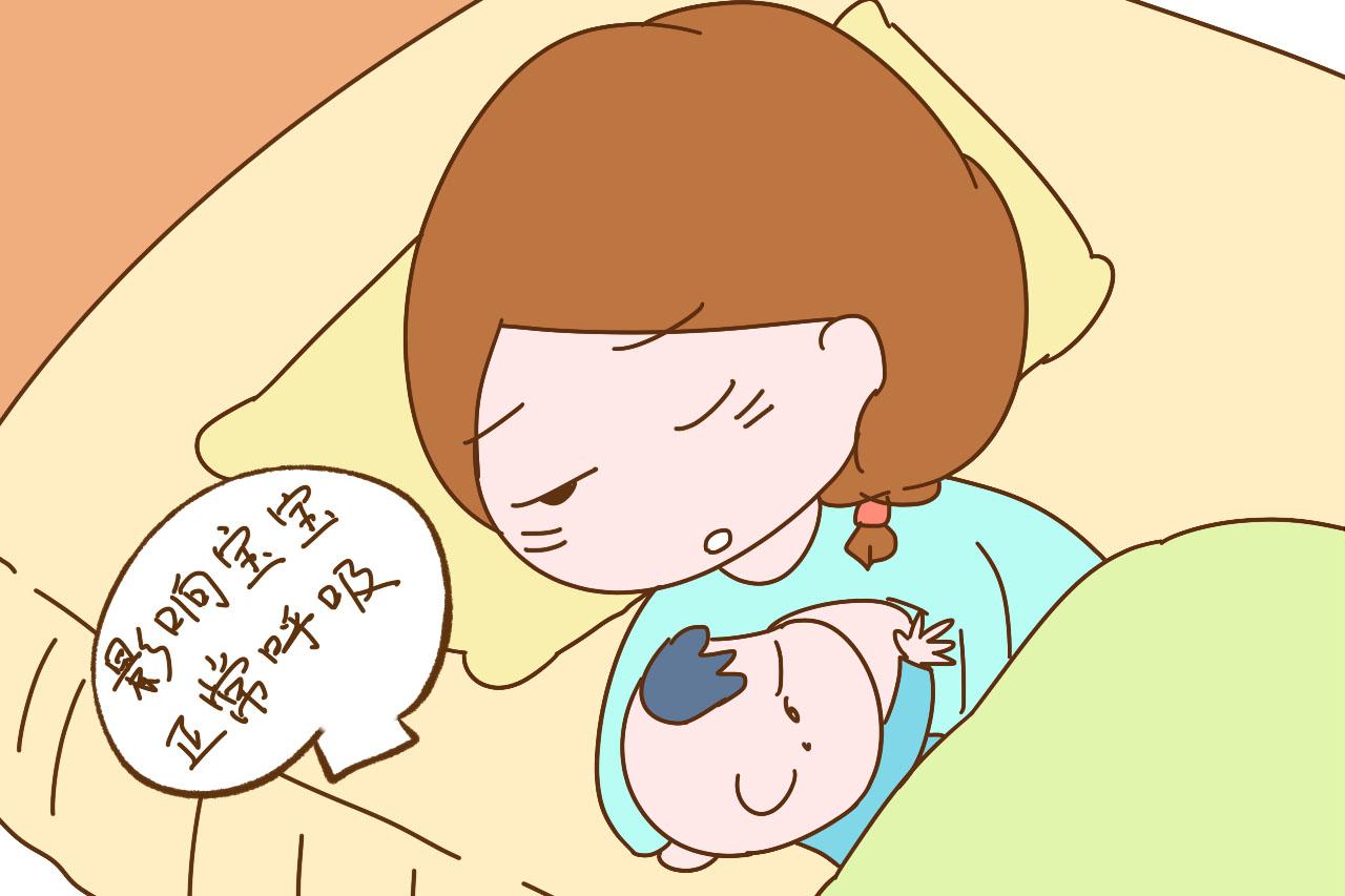 夜奶是躺着喂还是抱着喂? 对宝宝影响很大, 宝妈不要图省事