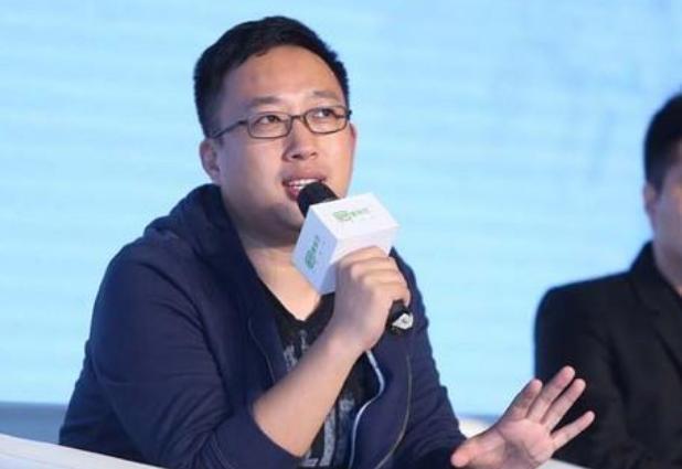 于正承认代孕做爸爸, 自称是“正常男人”, 不婚只因“心理洁癖”