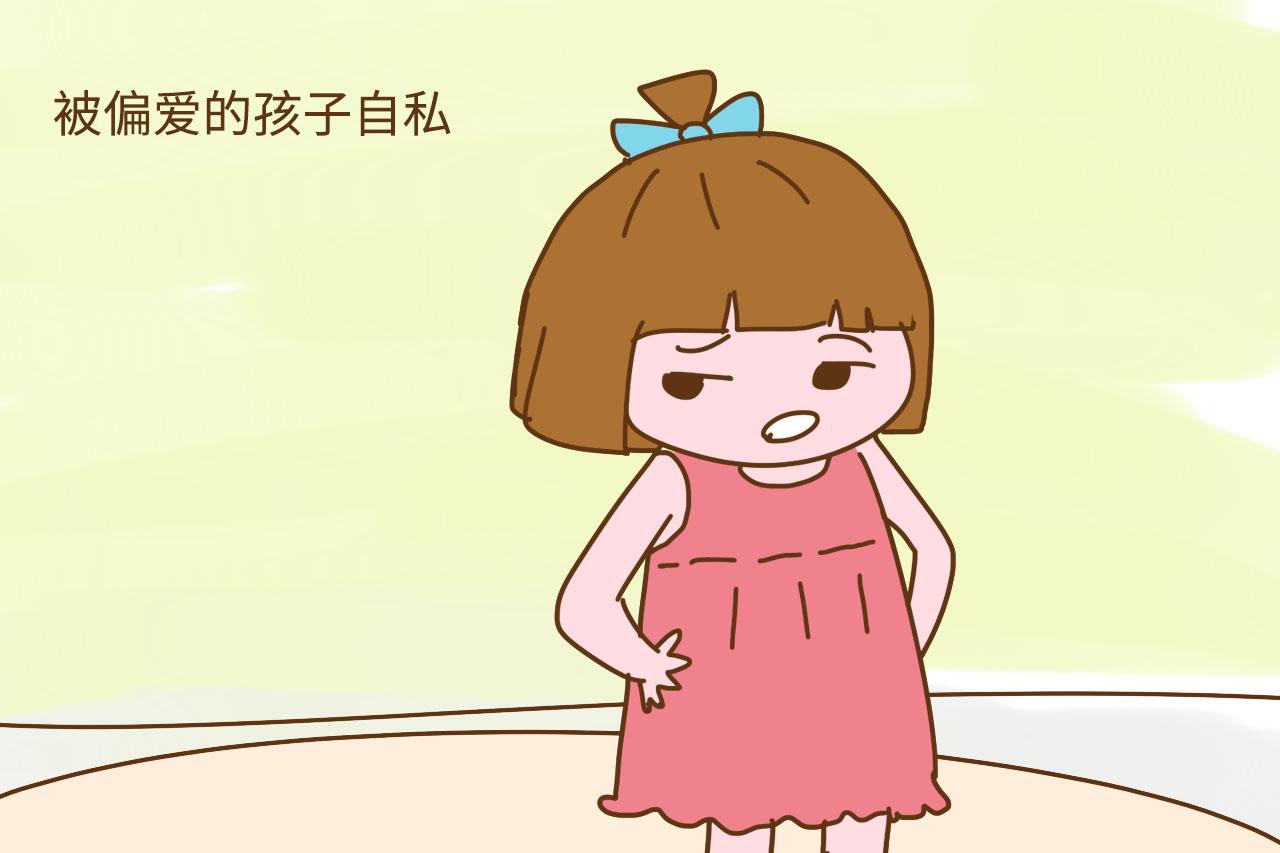 二胎的家庭, 妈妈做事总偏心? 造成这3个后果会很扎心