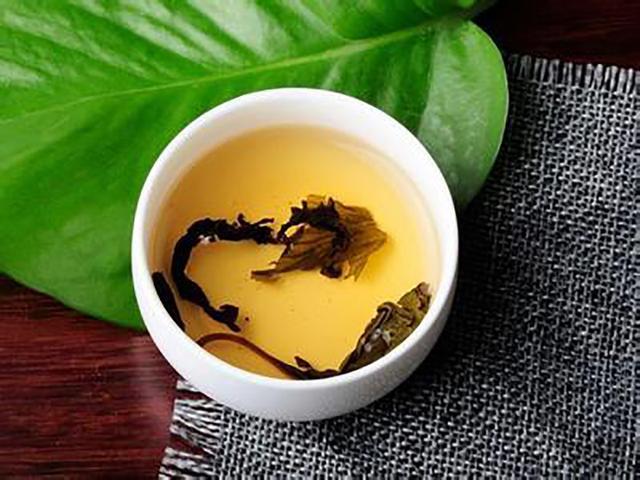 用丁香茶叶泡水喝, 半月后身体有惊奇的改变