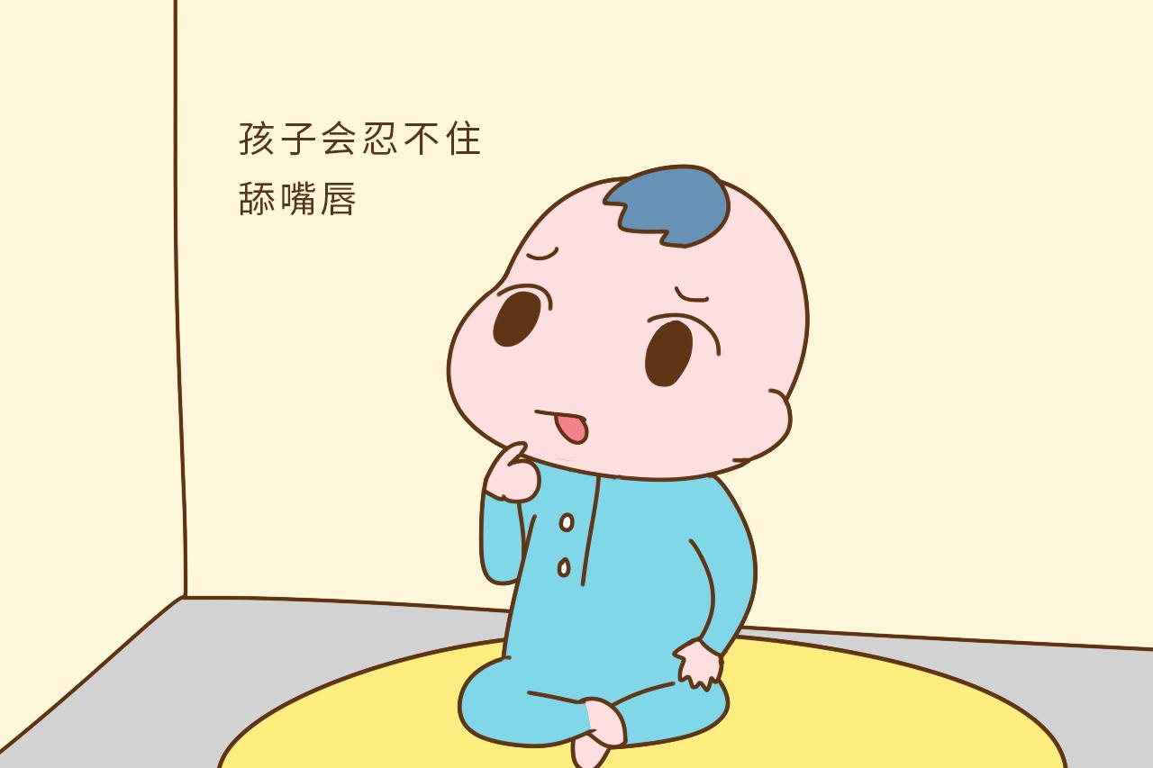 孩子出现这3种情况, 说明急需补水了, 妈妈别大意