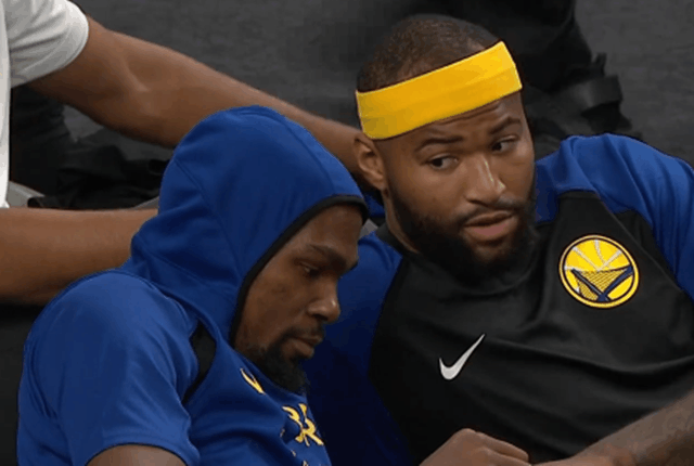 表妹这眼神儿贼逗！！！