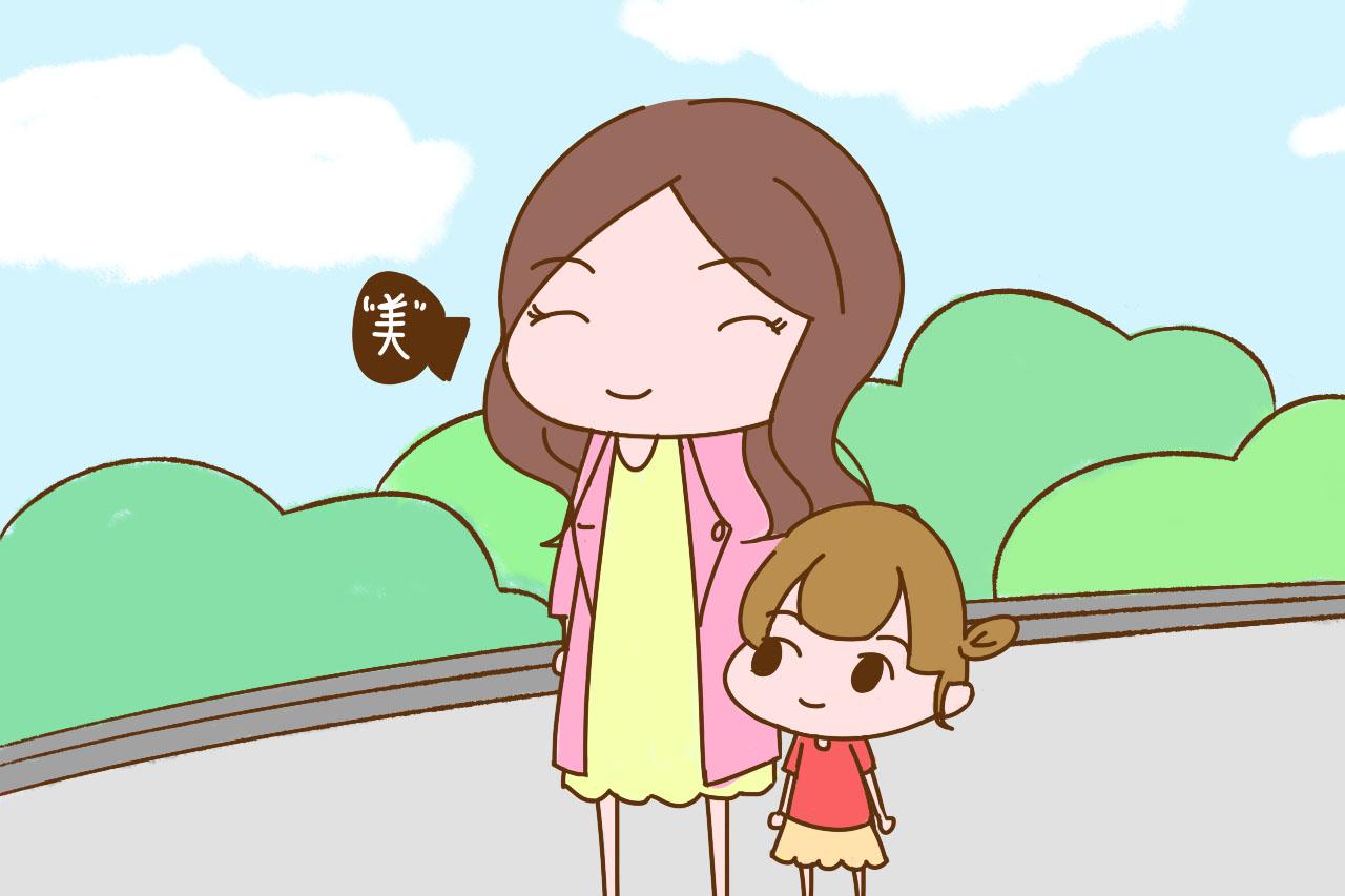 拥有会打扮的妈妈, 这可是孩子的福气, 妈妈们别不在意