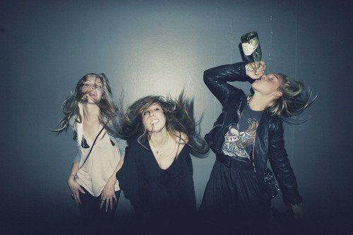 人之所以会心累, 就是常常徘徊在坚持和放弃之间, 举棋不定