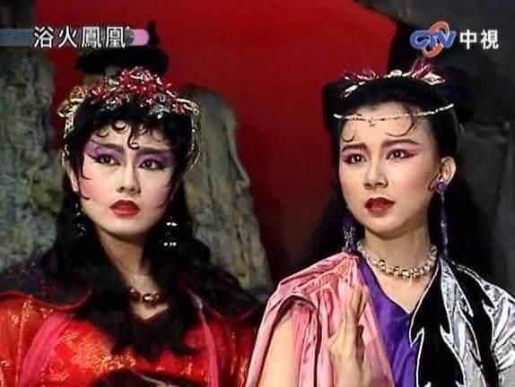 她颜值不输萧蔷, 曾两度嫁入豪门后净身出户, 如今54岁成这样