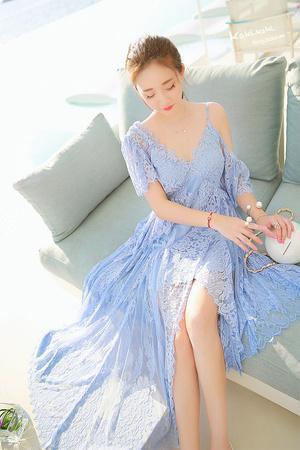 别傻了, 女生的这四种行为根本就不是喜欢你