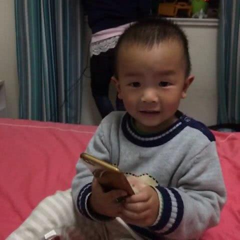 女子一巴掌扇死亲儿, 医生提示: 孩子身上8个地方不能用力打