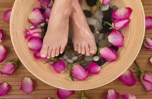 女人记住了, 一定不能让男人看到的身体禁区!