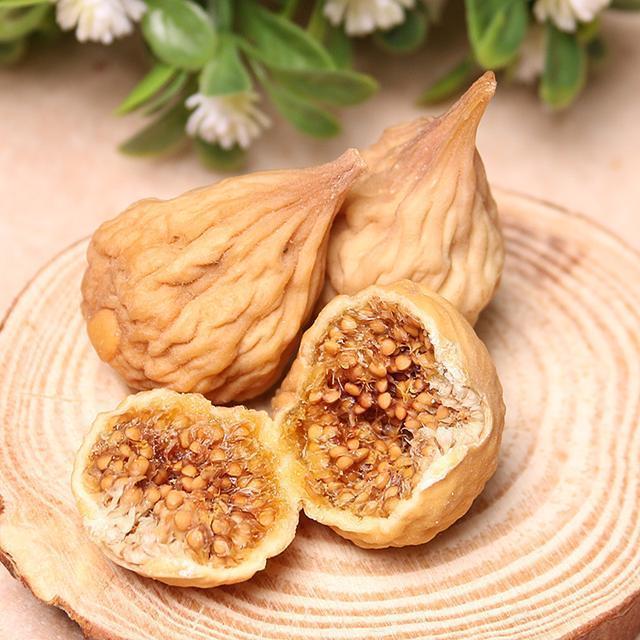 乳腺胀痛有结节? 常吃这几种食材通乳散结, 缓解增生不惹妇科病