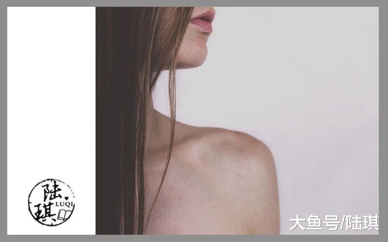 “没本事的男人, 才会在女人面前傲慢”