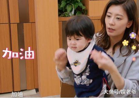 《妈超》中那么美, 参加活动却这么丑, 贾静雯活得也太假了!