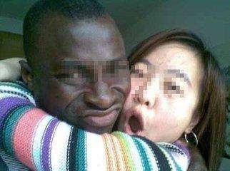 23岁女孩远嫁非洲, 两年后下身异常出血, 医生摇头说无药可救!