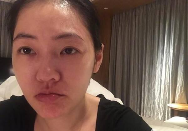 小s深夜晒素颜照 网友暖心支招抗失眠