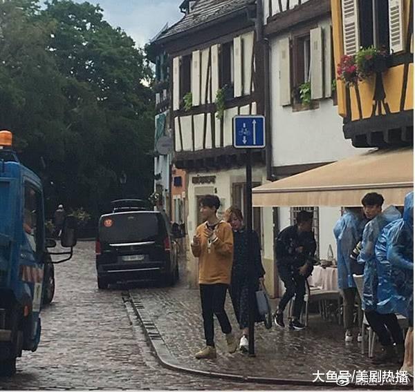 《中餐厅2》杀青后王俊凯潸然泪下, 这个小暖男有颗柔软的心啊!