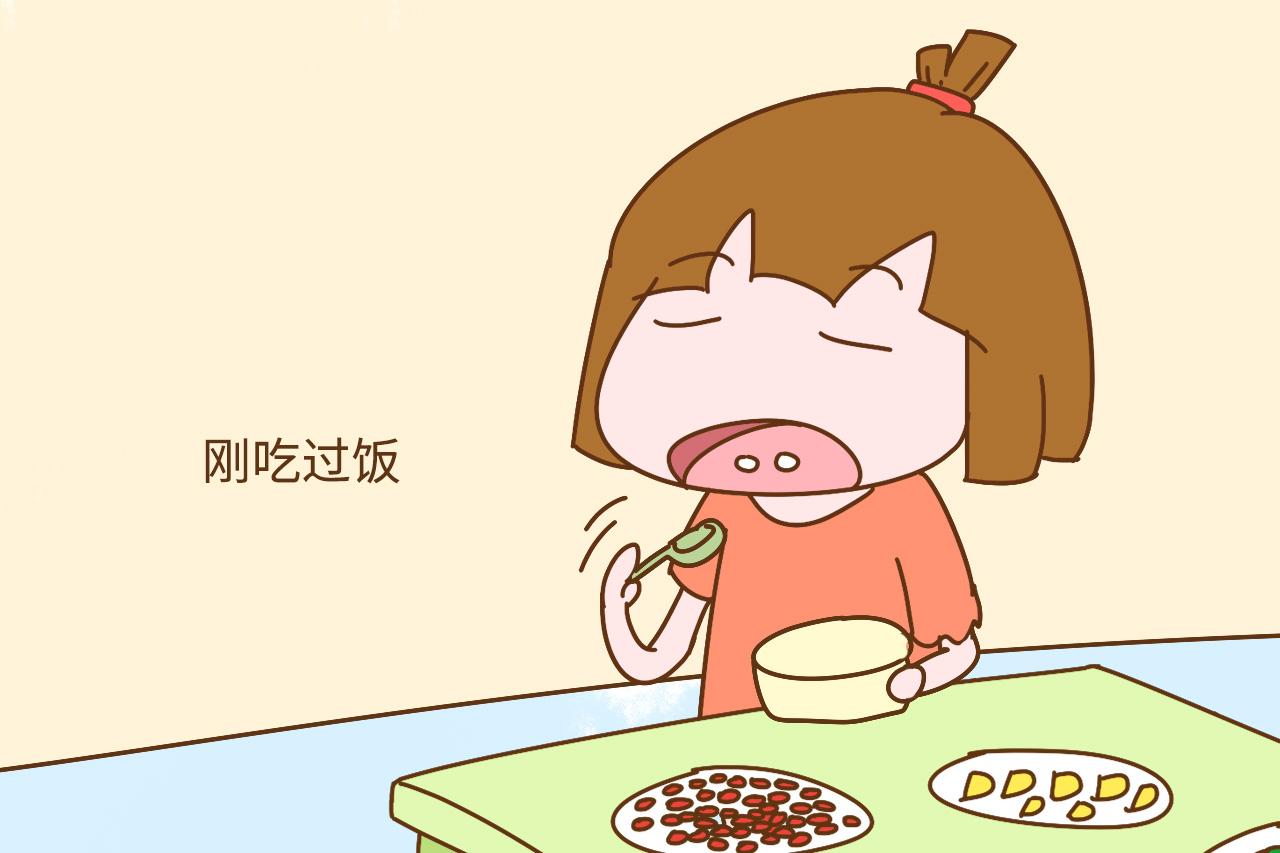 夏天再热, 也不能在这几个时间给孩子洗澡, 很容易破坏孩子免疫力