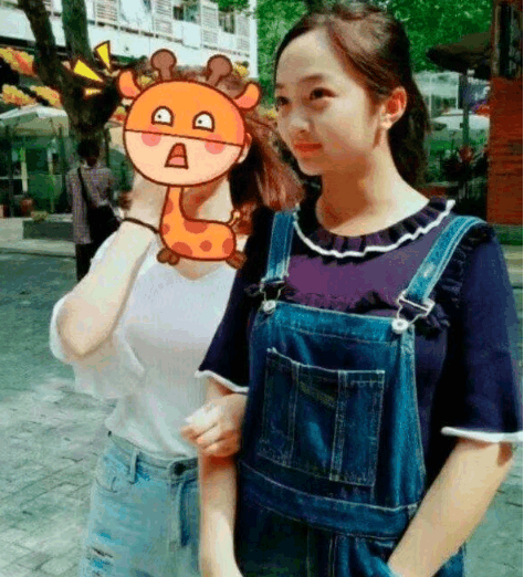 这居然是林妙可? 化了妆变锥子脸, 又美出新高度
