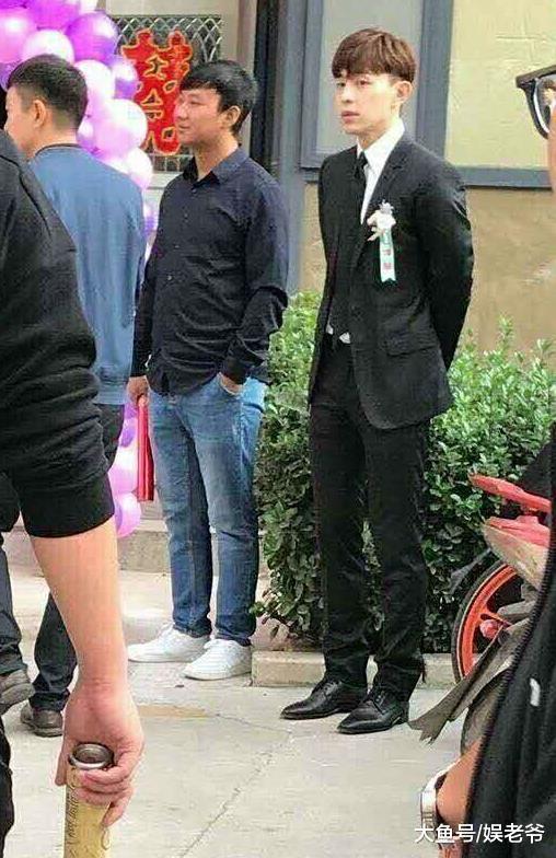 明星一走红就开始飘? 邓伦简直是一股清流!