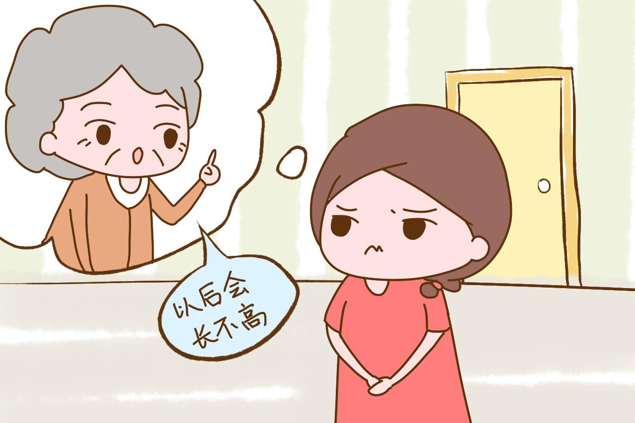 女孩第一次来月经什么年龄较好? 早于这个年龄, 可能会长不高