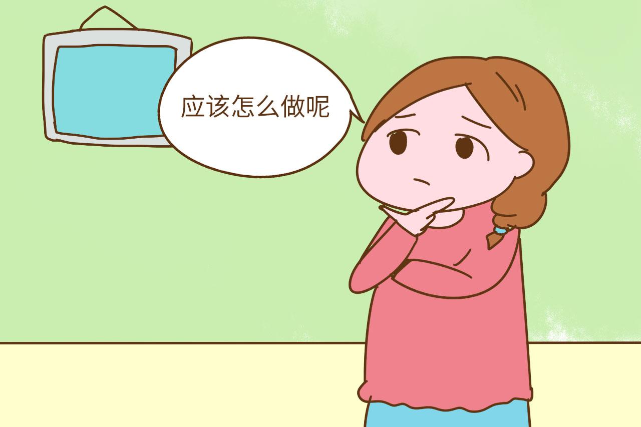 宝宝吃手有没有危害? 和你想的不太一样, 别不在意