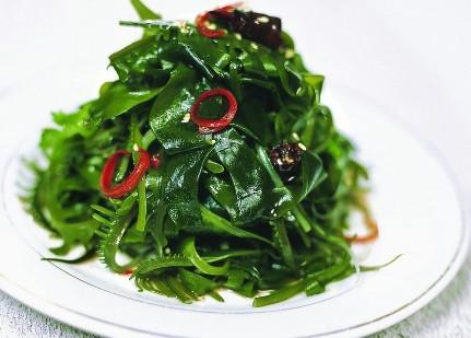 想让宝宝更聪明, 孕妈不仅要补充DHA, 还要多吃有这4种食物